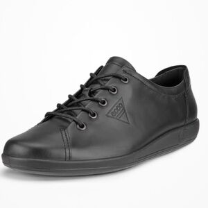Ecco Women's Soft 2.0 Black Sneakers Size 9/9.5 Comfortable Leather Lace-Up